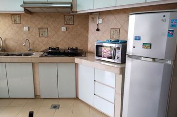 TASEK MEWAK SEREMBAN CONDOMINIUM WANT TO RENT