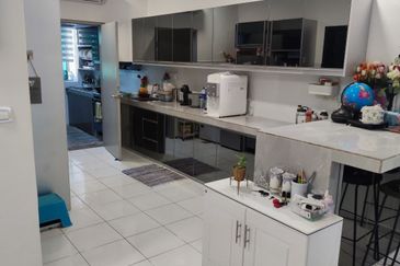 [RM530,000 } GOOD CONDITION, LUXURYDOUBLE STOREY TERRACE HOUSE WANT TO SELL at NILAI IMPIAN, NILAI, BANGI, KAJANG, BANDAR SERI PUTRA