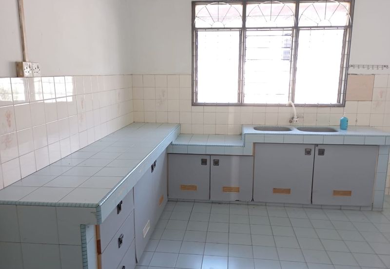 [Asking Price RM310,000} Limited Single Storey Terrace House Want to Sell at Blossom Heights Seremban 3,Yoon Chan , Rasah Jaya , Senawang