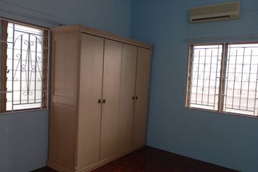 [LUXURY COMFOTABLE] BUNGALOW HOUSE WANT TO RENT AT RAHANG, BLOSSOM,BLOSSOM HEIGHT,  YOON CHAN, RASAH JAYA ,LAYANG-LAYANG