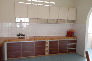 [LUXURY COMFOTABLE] BUNGALOW HOUSE WANT TO RENT AT RAHANG, BLOSSOM,BLOSSOM HEIGHT,  YOON CHAN, RASAH JAYA ,LAYANG-LAYANG