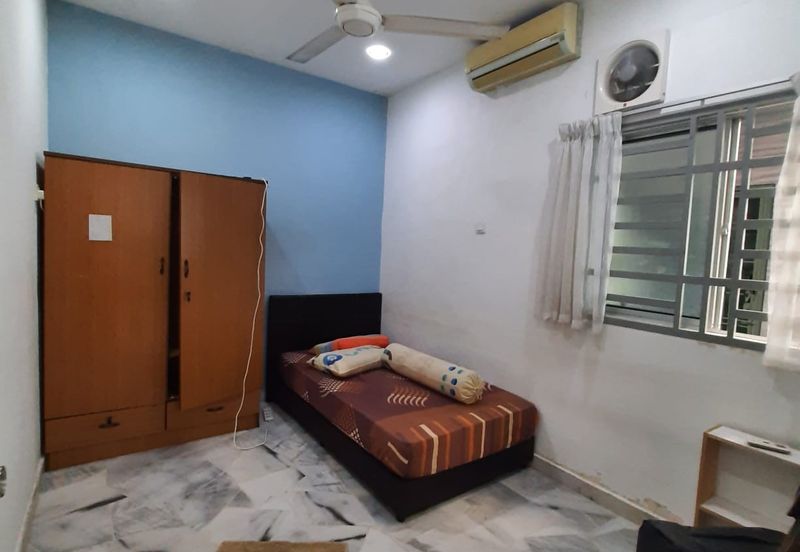 [RM1350 ]SINGLE STOREY TERRACE HOUSE AT STATEGIS LOCATION AT SEREMBAN 2, RASAH JAYA, PERMAI, RAHANG, BLOSSOM , LAYANG-LAYANG WANT TO RENT