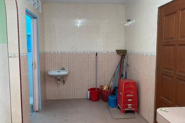 [RM1200] TAMAN SENAWANG JAYA, TAMAN SEREMBAN JAYA, TAMAN FLOREST HEIGHT, TAMAN LAVENDER HEIGHT.  DOUBLE STORET WANT TO RENT