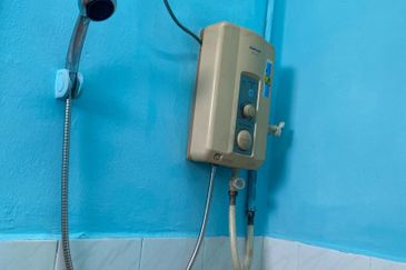 [RM1200] TAMAN SENAWANG JAYA, TAMAN SEREMBAN JAYA, TAMAN FLOREST HEIGHT, TAMAN LAVENDER HEIGHT.  DOUBLE STORET WANT TO RENT