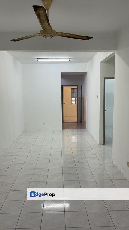 Town House Taman Saga For Sale , Selangor, Ampang