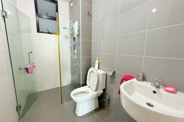 The Platino Serviced Apartment