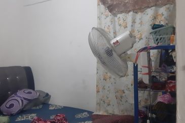 Flat Taman Ungku Tun Aminah