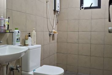 Dedaun Hijau (Greenfield Regency)