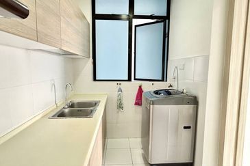 Seri Austin Luxury Apartment