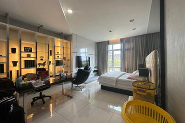 KSL D Esplanade, Taman Century