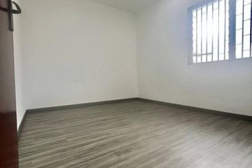 Flat Bandar Selesa Jaya