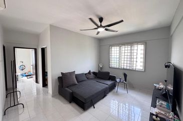 Pangsapuri Persiaran Tanjung