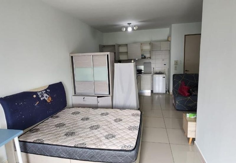 Dedaun Hijau (Greenfield Regency)