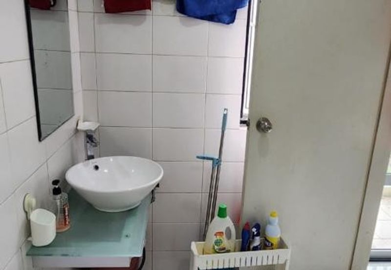 Dedaun Hijau (Greenfield Regency)