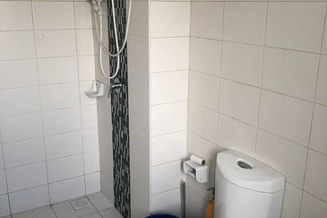 Dedaun Hijau (Greenfield Regency)