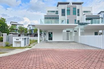 Sunway Lenang Heights