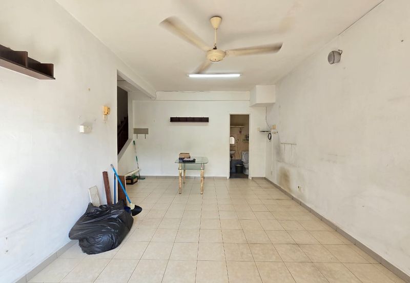 Taman Tampoi Indah II, Villa Ros