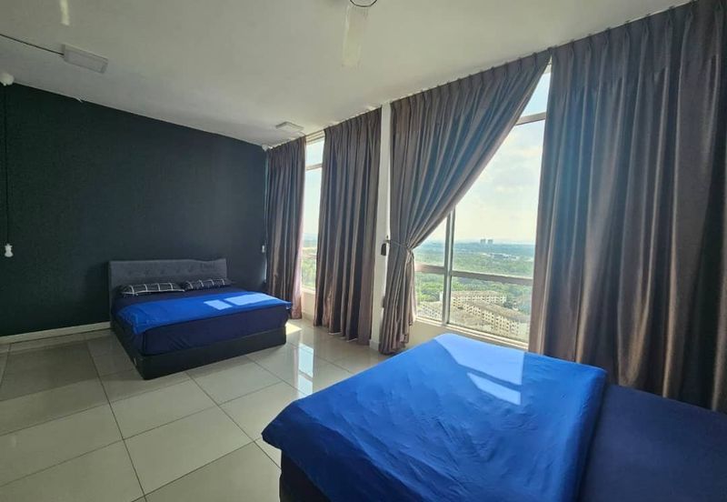 Dedaun Hijau (Greenfield Regency)