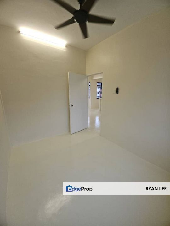 Jalan camar 14 , Taman Perling, Johor, Johor Bahru