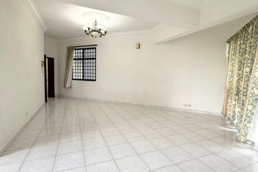 Mewah View Luxurious Apartments