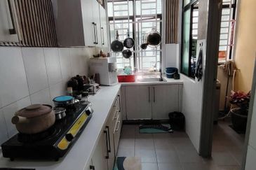 Jentayu Residency (Jentayu Residensi)