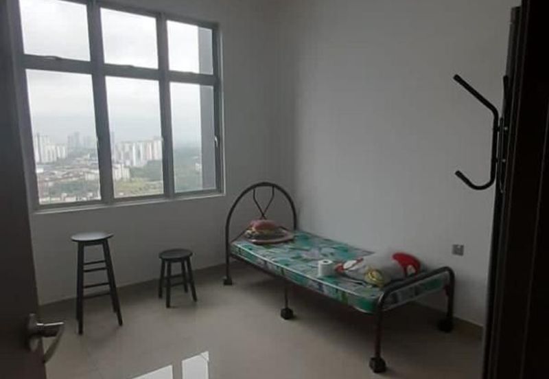 SKS Habitat Apartment, Larkin