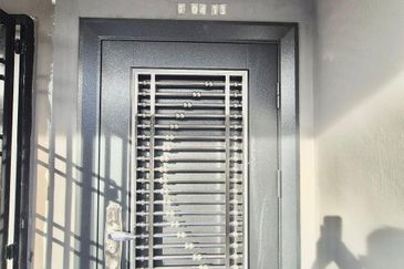 Taman Pulai Utama Flat