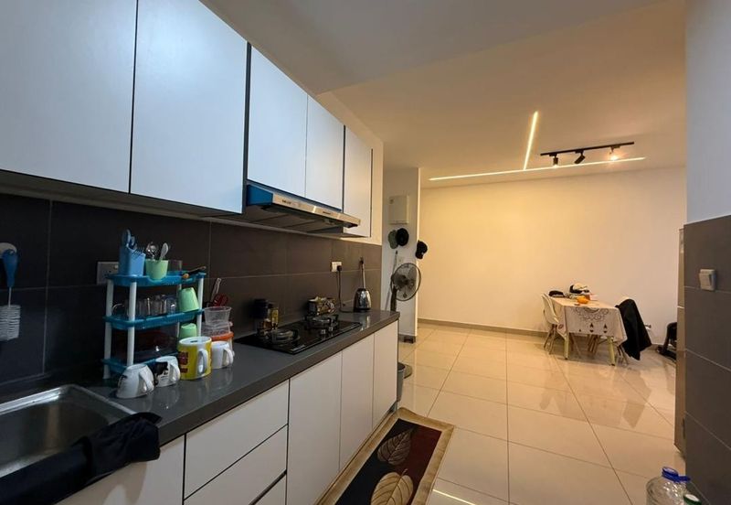 SKS Habitat Apartment, Larkin