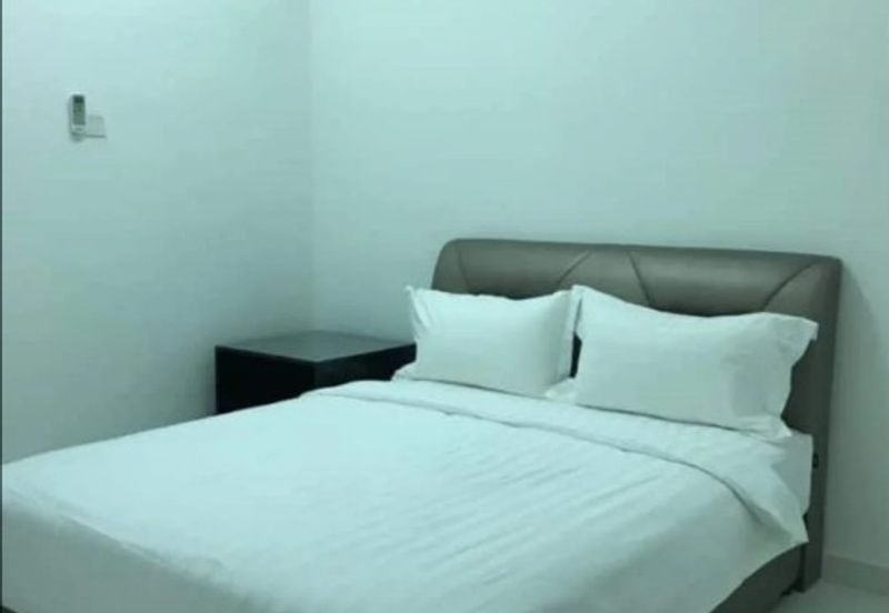 Akademik Suite @ Mount Austin