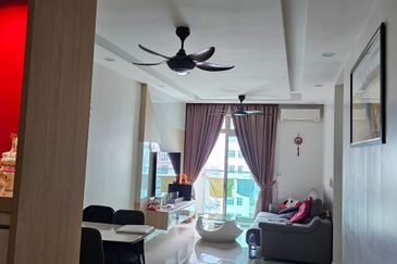 Meridin Bayvue Apartment