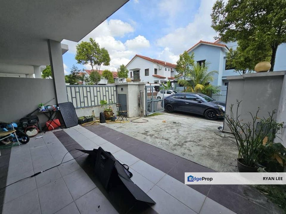 Jalan Perjiranan , Dato Onn, Johor, Johor Bahru