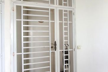 Dedaun Hijau (Greenfield Regency)