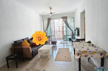 Dedaun Hijau (Greenfield Regency)