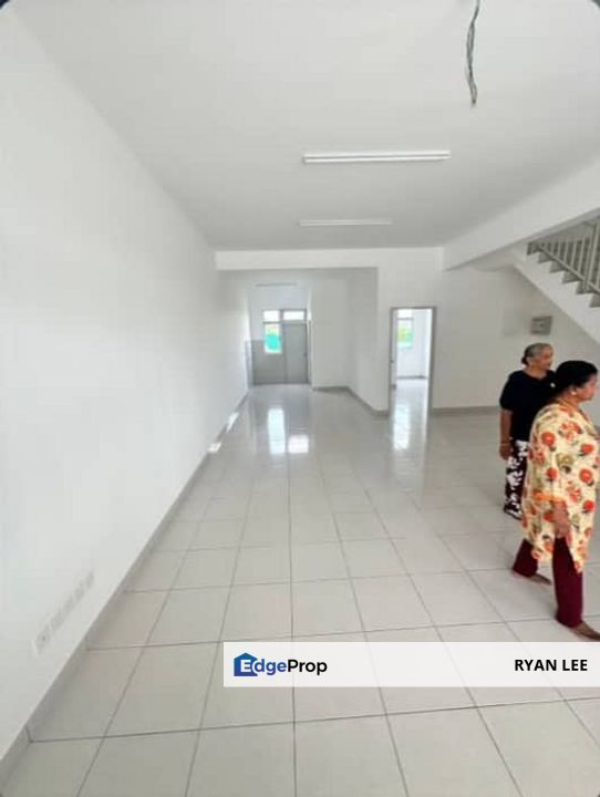 Jalan Melur , Meridin East, Johor, Pasir Gudang