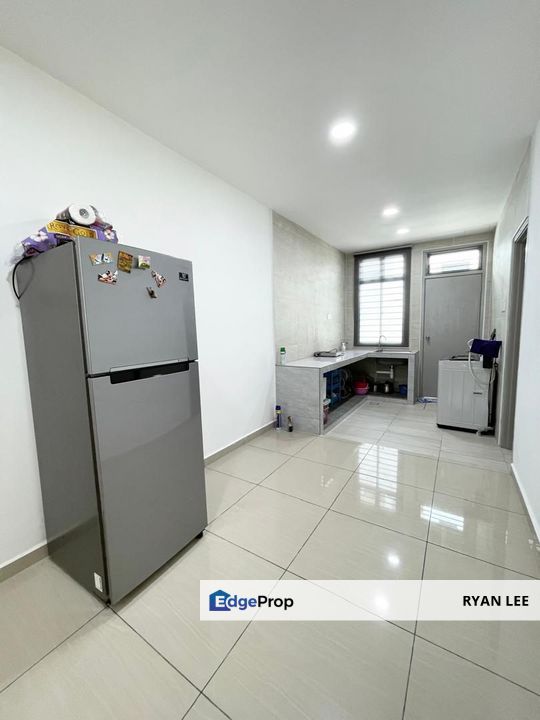 Bestari Indah , Lily 4 , Ulu tiram, Johor, Johor Bahru