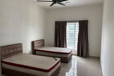 Seasons Luxury Apartments @ Amara Larkin