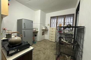 Flat Taman Ungku Tun Aminah