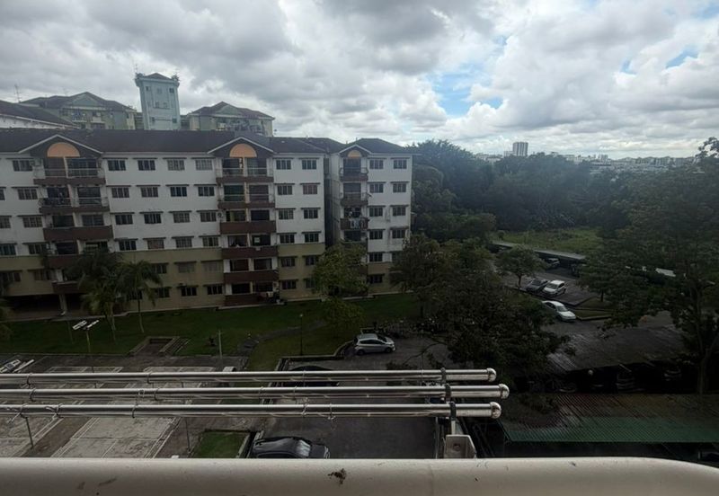 Sri Kenari Apartment