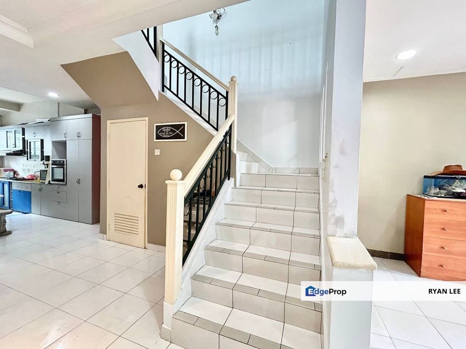 Taman Sri Pulai Perdana - Skudai ( Double Storeys Endlot with Land ), Johor, Skudai