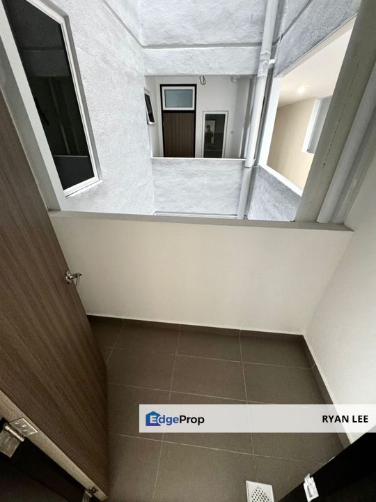 Trellis Residences - Near the Causeway, Sultan Iskandar CIQ Complex, and JB Sentral., Johor, Johor Bahru