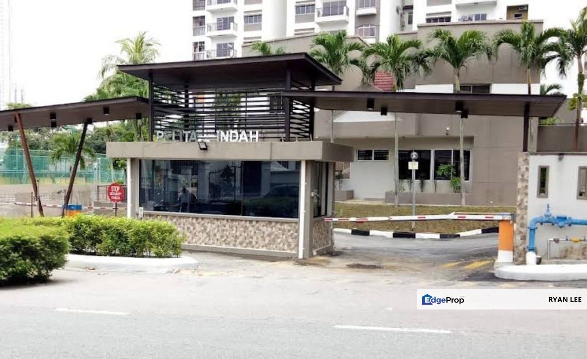 Pelita Indah Condominium (nearby Sky 88 / New York Hotel), Johor, Johor Bahru