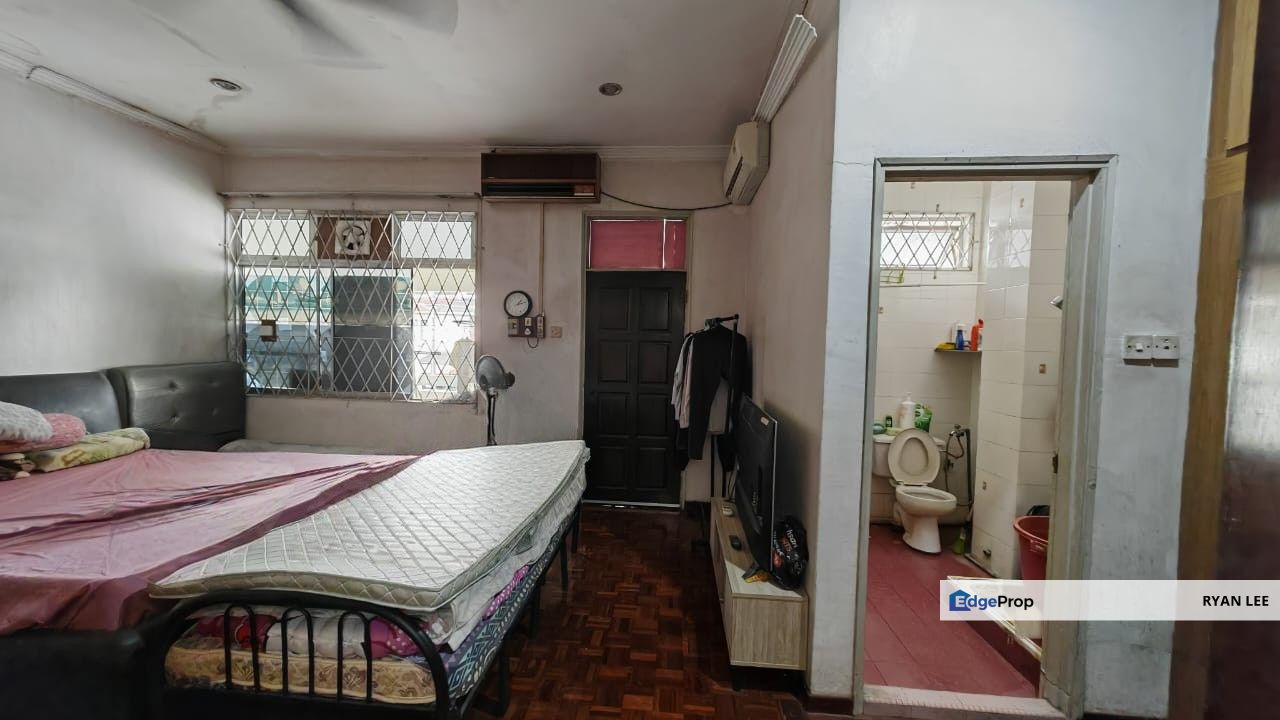 Taman Perlangi - Double Storeys Terrace, Johor, Johor Bahru