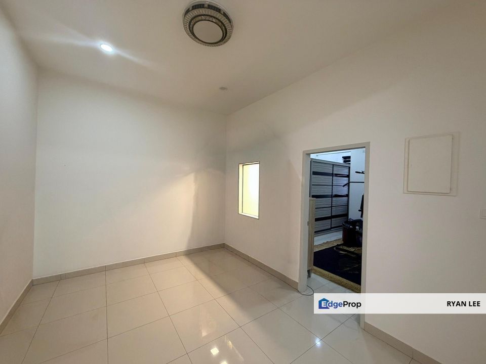 Bandar Putra Kulai, Jalan Camar (Vernice) Double Storey Terrace House, Johor, Kulai
