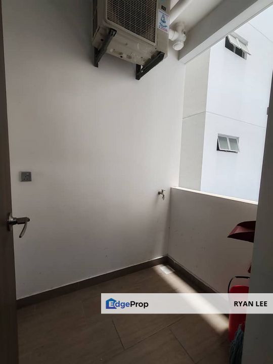 Larkin| Sks Habitat Apartment, Johor, Johor Bahru