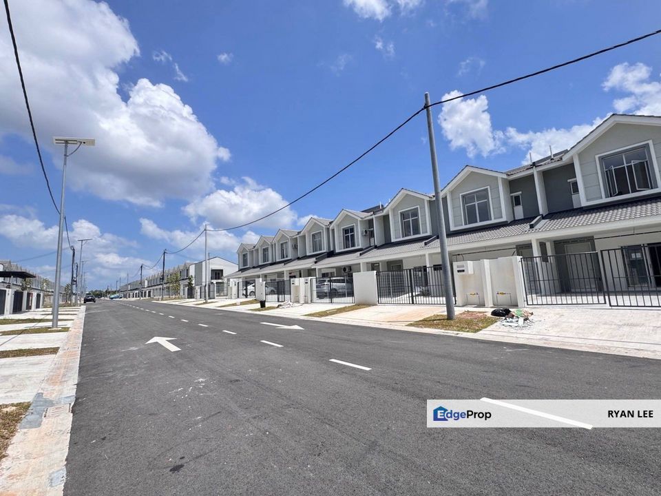 Erica Meridin East | Pasir Gudang , Taman Bestari Perdana | Baru Unit | Double Storeys Terrace House, Johor, Pasir Gudang