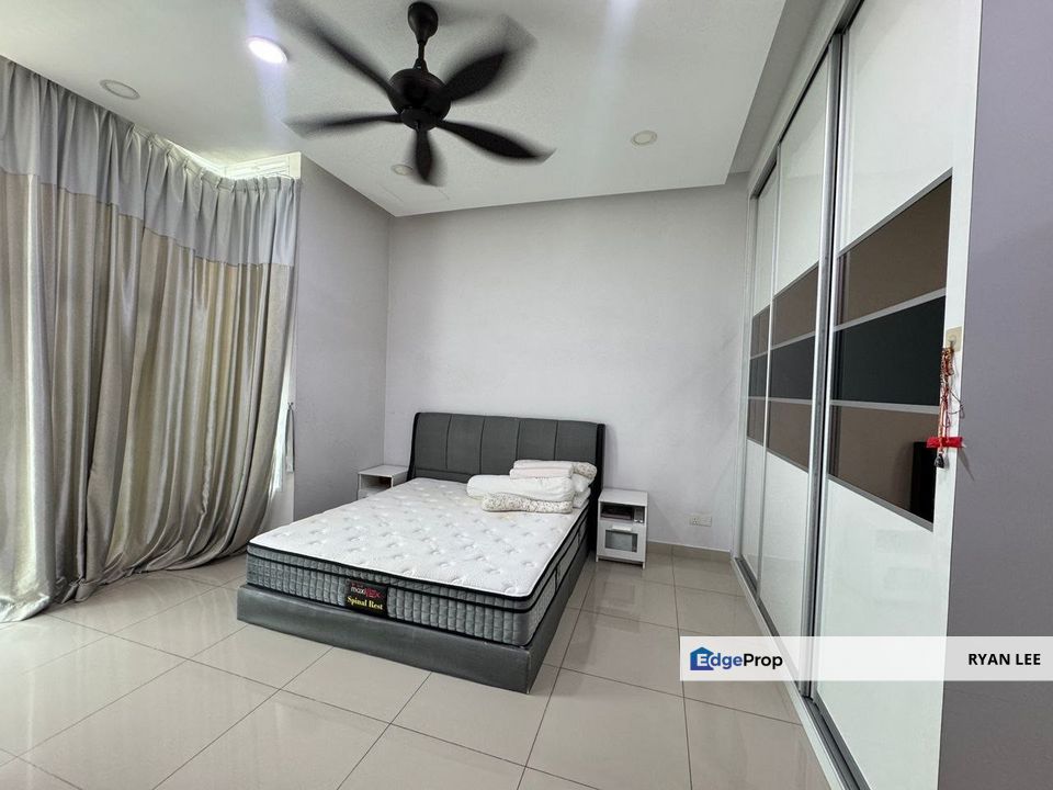 Double Storeys Terrace House | Minutes to Foon Yew Primary School 5, Johor, Johor Bahru
