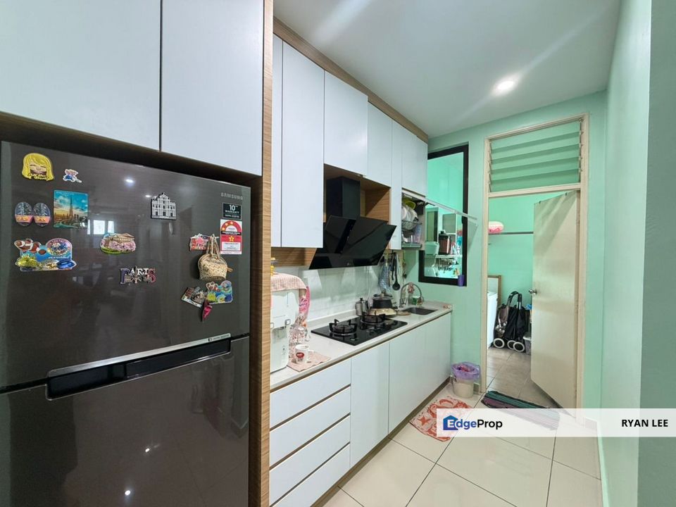 D'Summit Residences | Good Condition | easy Highway Access, Johor, Johor Bahru