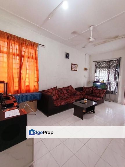 Taman Universiti House For Sale, Johor, Skudai