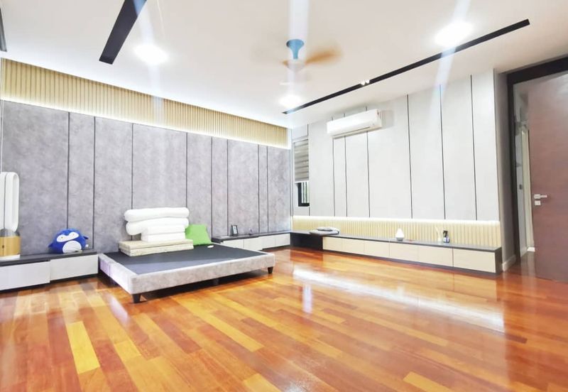 Horizon Hills 3 Storey Semi D For Sale