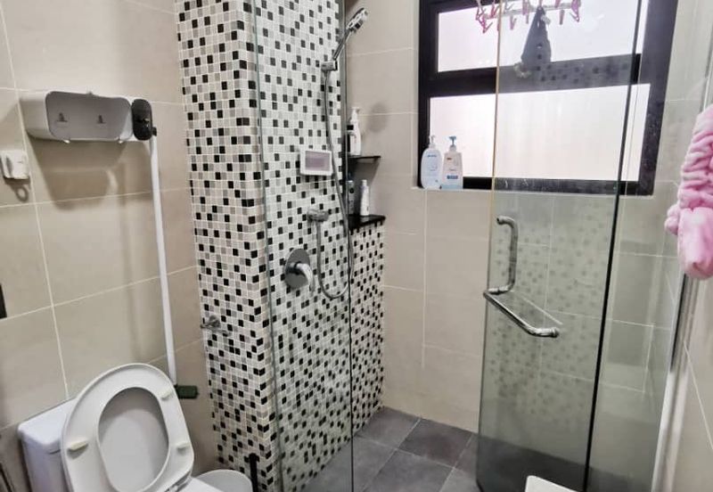 Horizon Hills 3 Storey Semi D For Sale